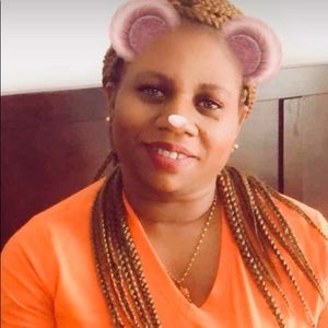 Meet your Posher, Minouche